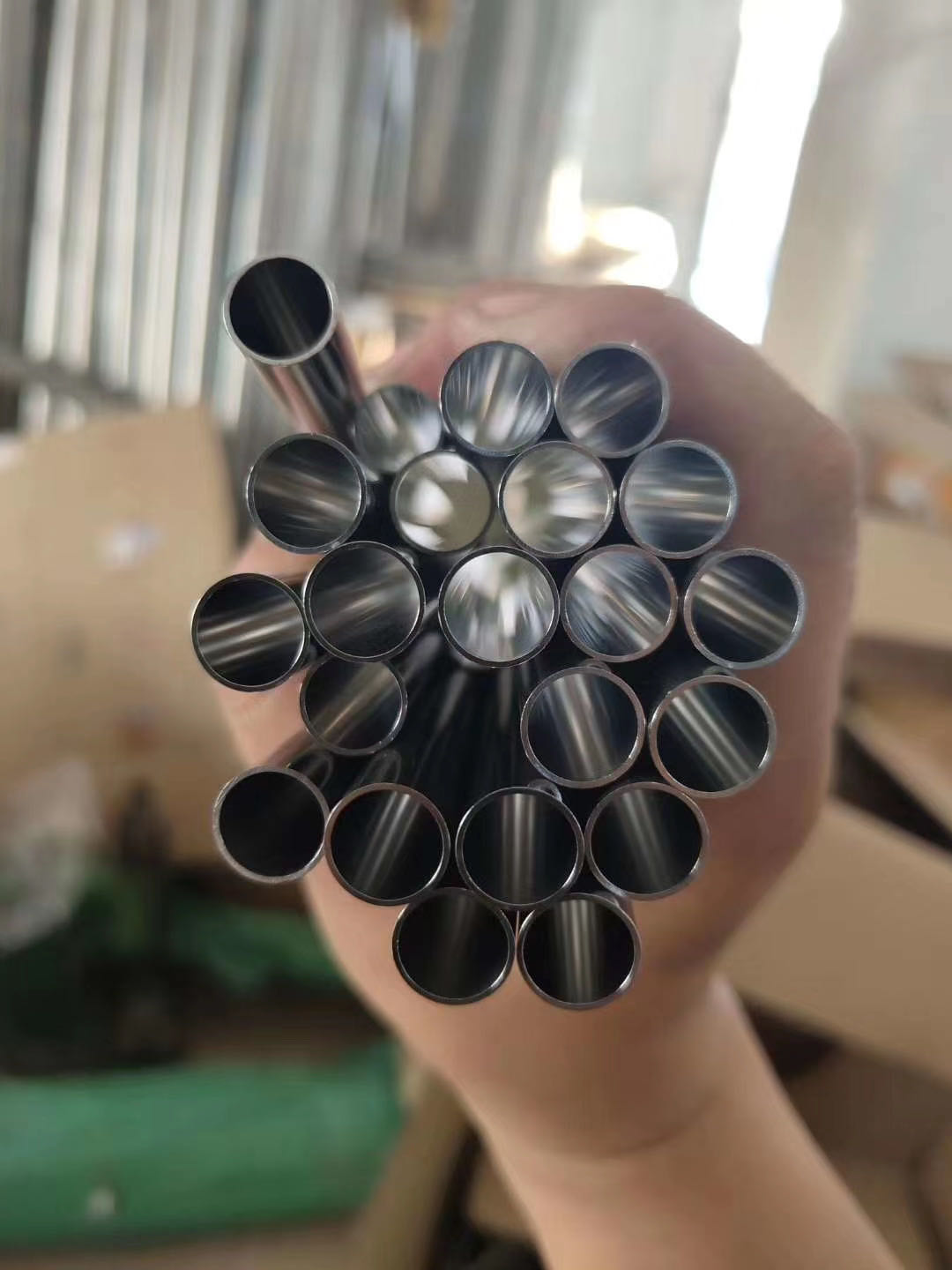 304不銹鋼管需求恢復(fù)緩慢，料今跌幅收窄，部分品種或止跌趨穩(wěn)